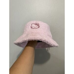 Hello Kitty Pink Bucket‎ Hat Furry Pink